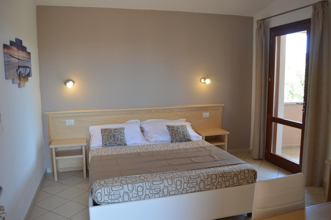 Guest Rooms Affittacamere San Teodoro  Zewnętrze zdjęcie