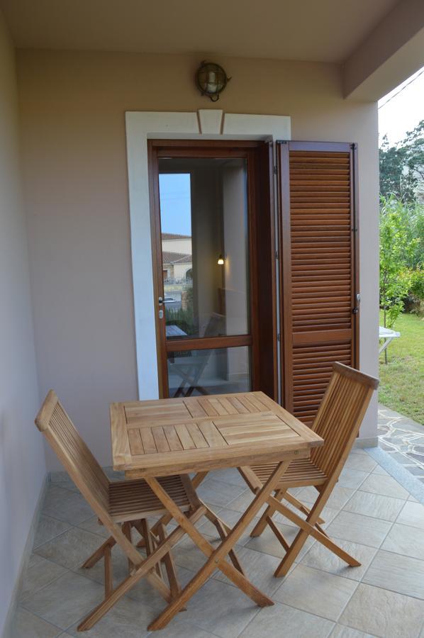 Guest Rooms Affittacamere San Teodoro  Zewnętrze zdjęcie